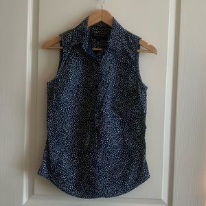 Banana Republic Riley Tailored-Fit Sleeveless Shirt